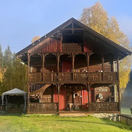 Charming Farm * Holera